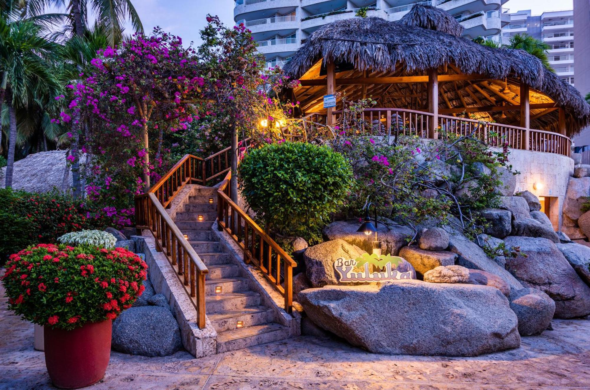 Hotel Irotama Lago Santa Marta  Exterior foto The Rocks