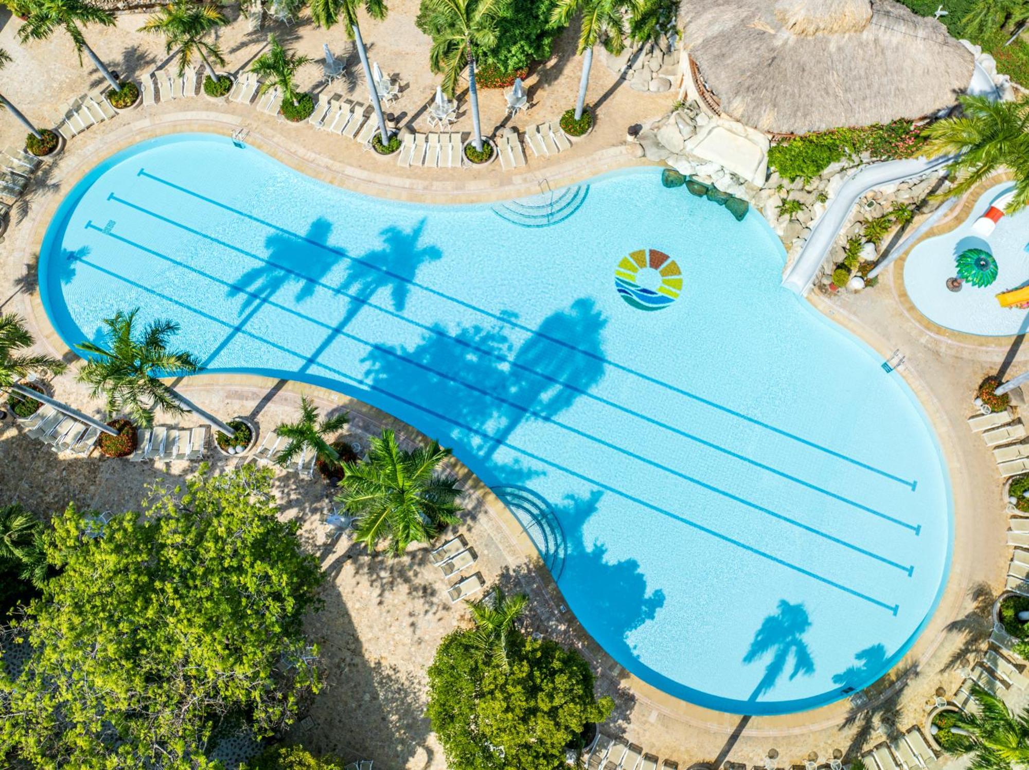 Hotel Irotama Lago Santa Marta  Exterior foto Aerial view of the swimming pool